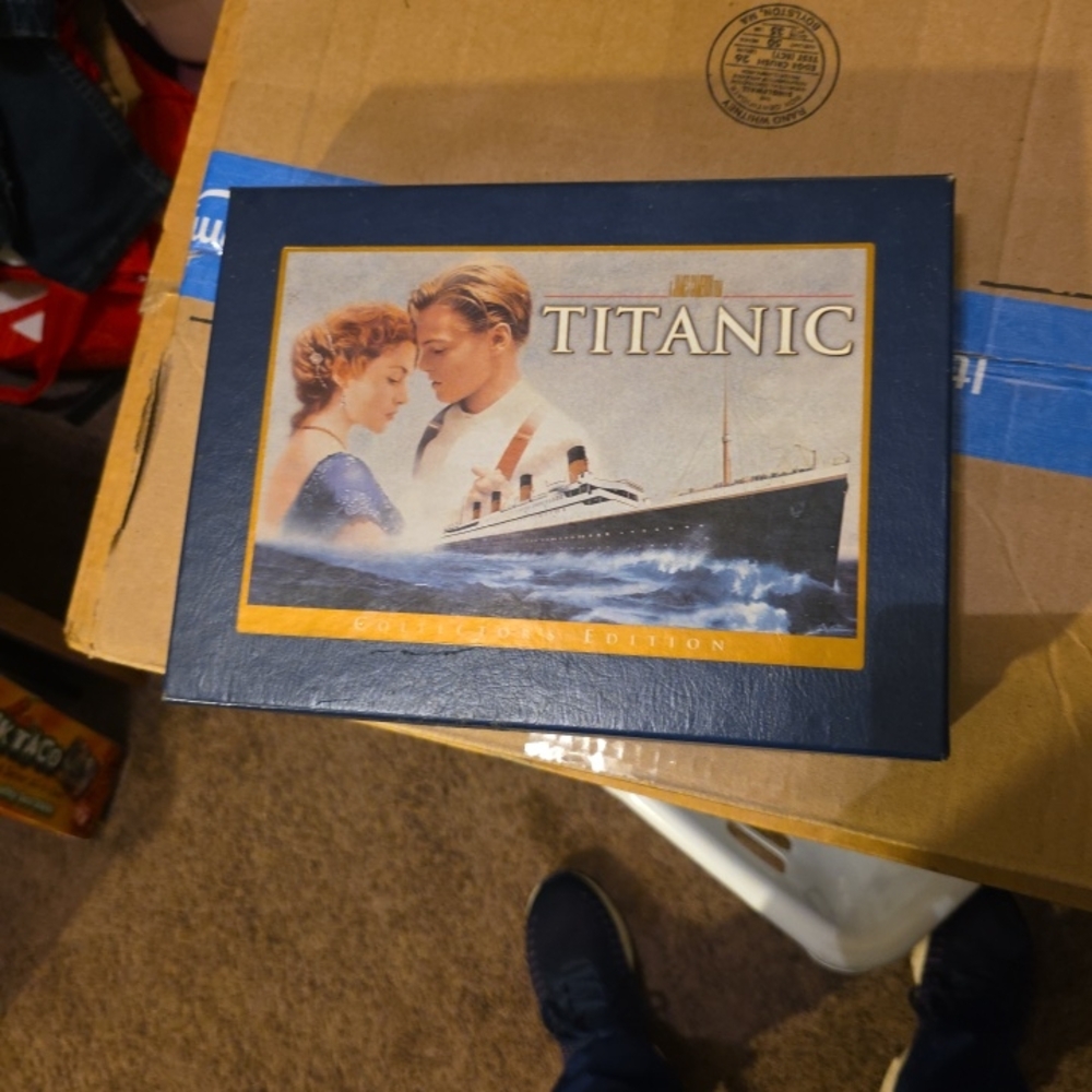 Titanic Collector's Edition Box Set